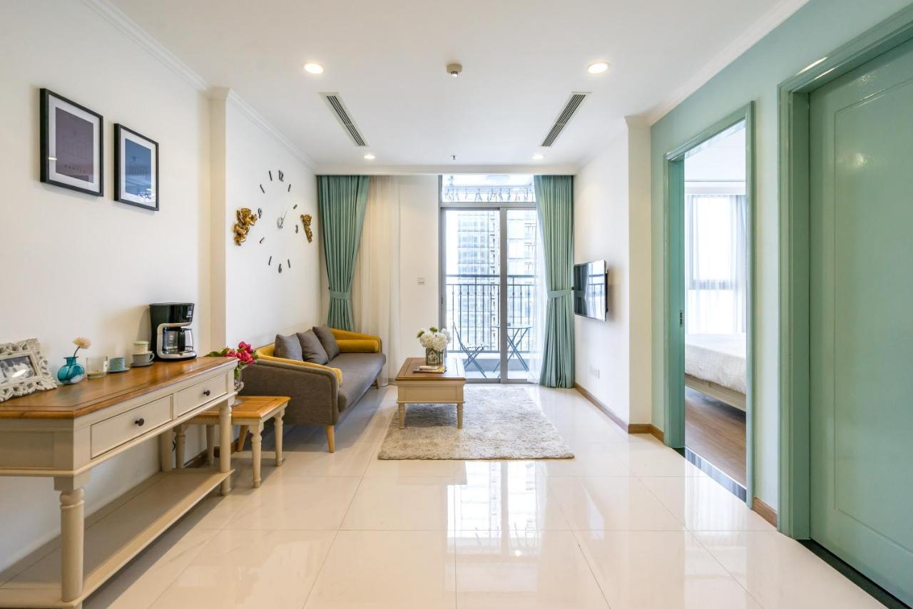 Hoasun Boutique Apartment - Vinhomes Central Park Ho Chi Minh City Exterior photo